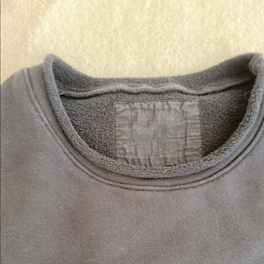 Frank & Eileen Anna Royal Navy Long sleeve Triple Fleece Size M
